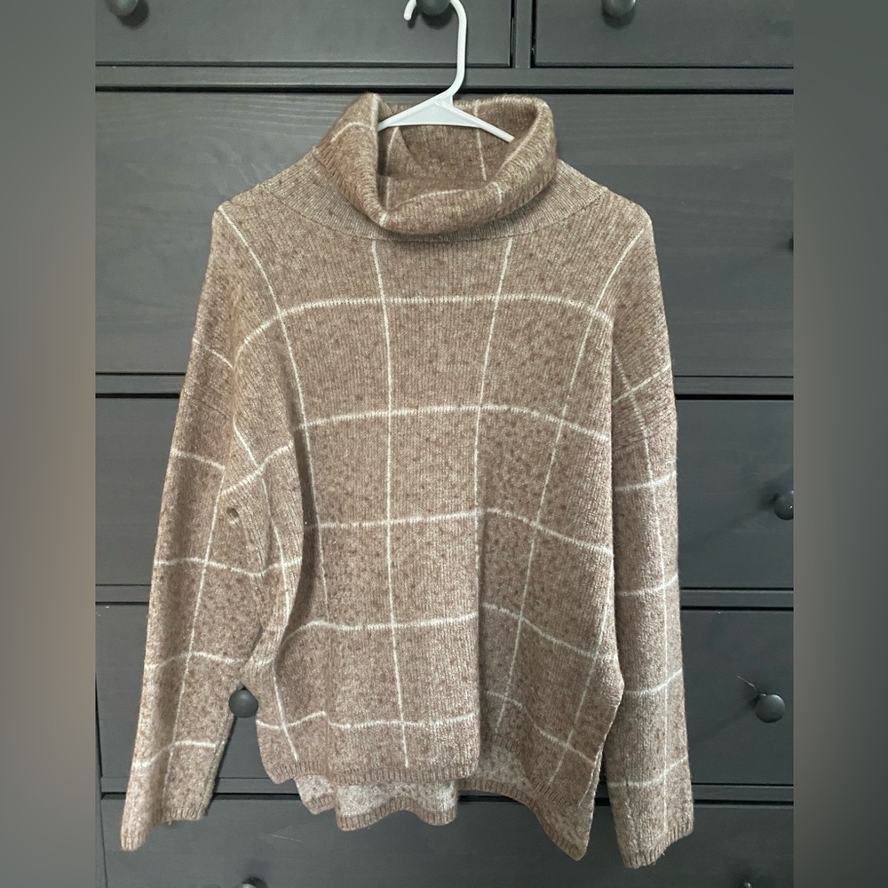 Madewell tan turtleneck sweater